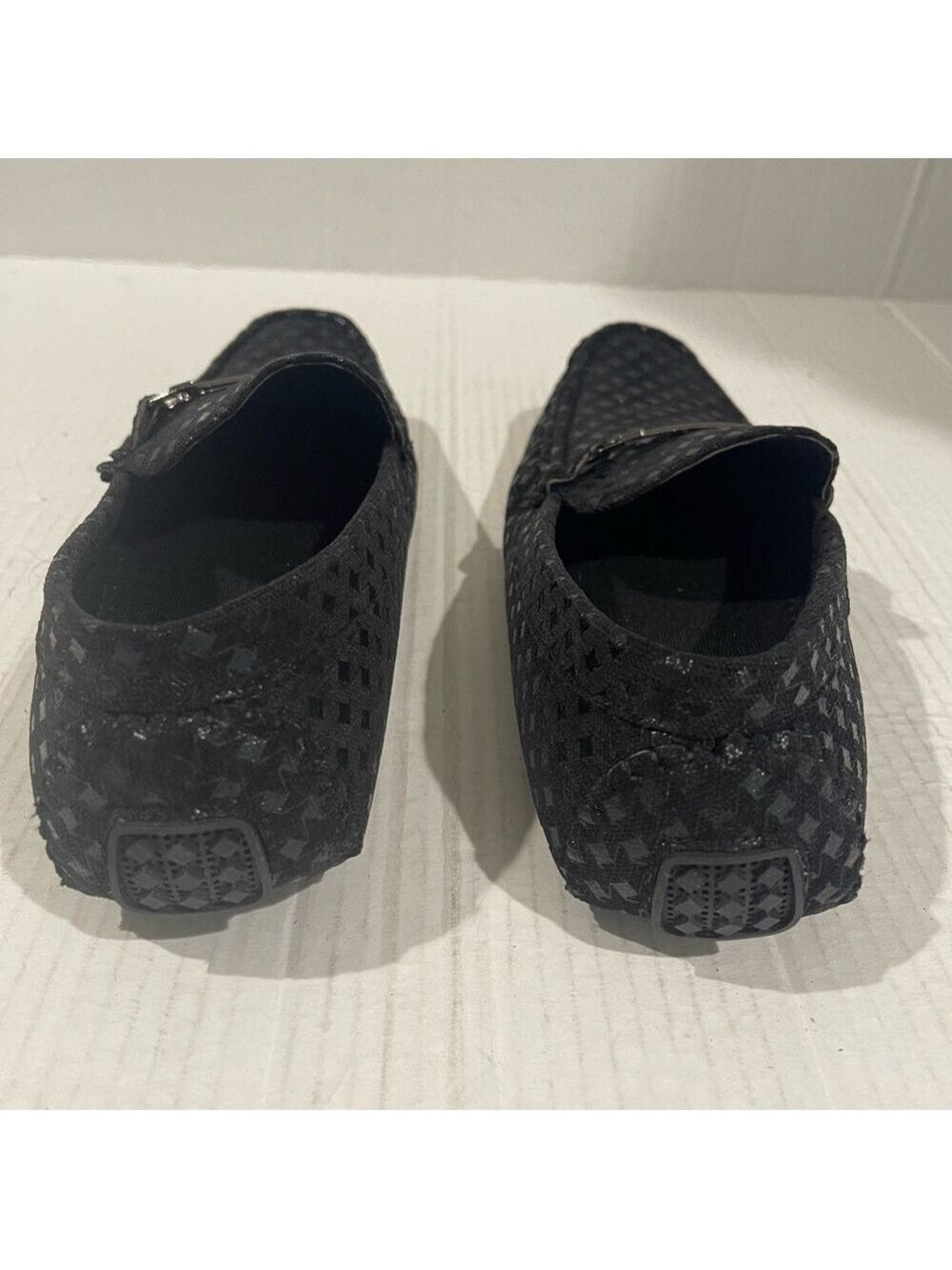 Men’s Chuxx Checkered Black Velvet Loafers Size 8.5 US! - Picture 5 of 6